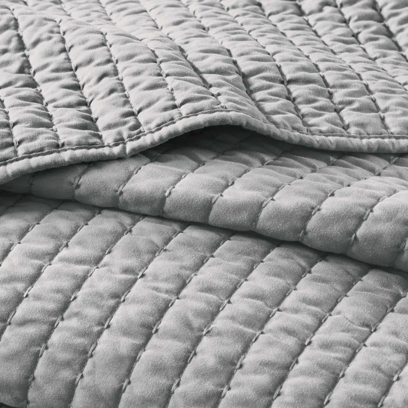 Barwick Reversible Solid Custom Shaped Quilt With Shams (Available In 6 Colours)