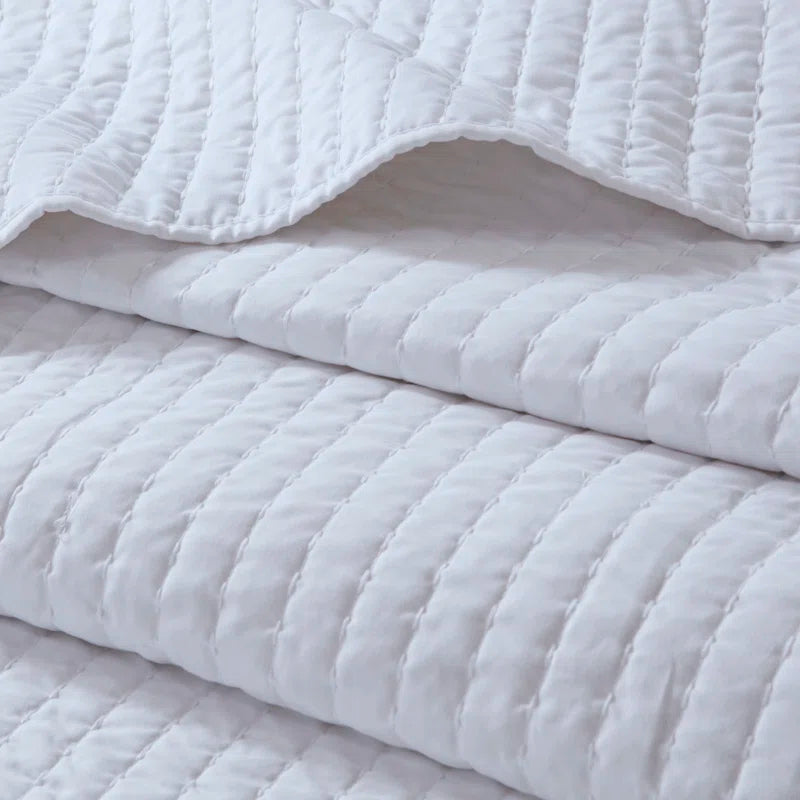 Barwick Reversible Solid Custom Shaped Quilt With Shams (Available In 6 Colours)