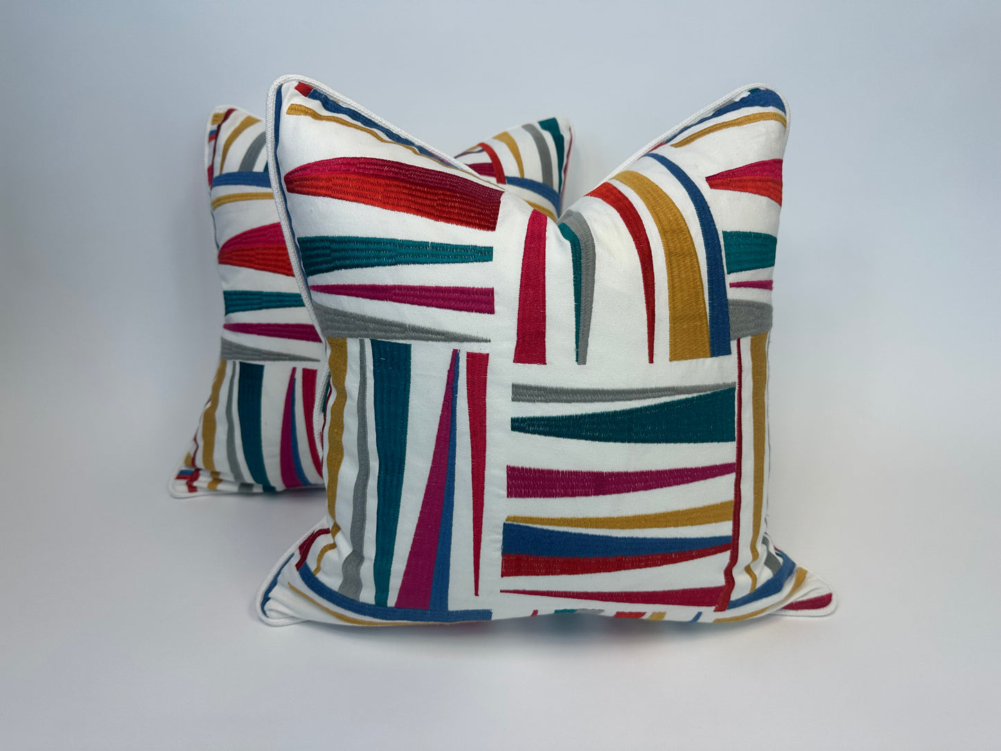 Limited*Nautical Flags Accent Cushion With Insert