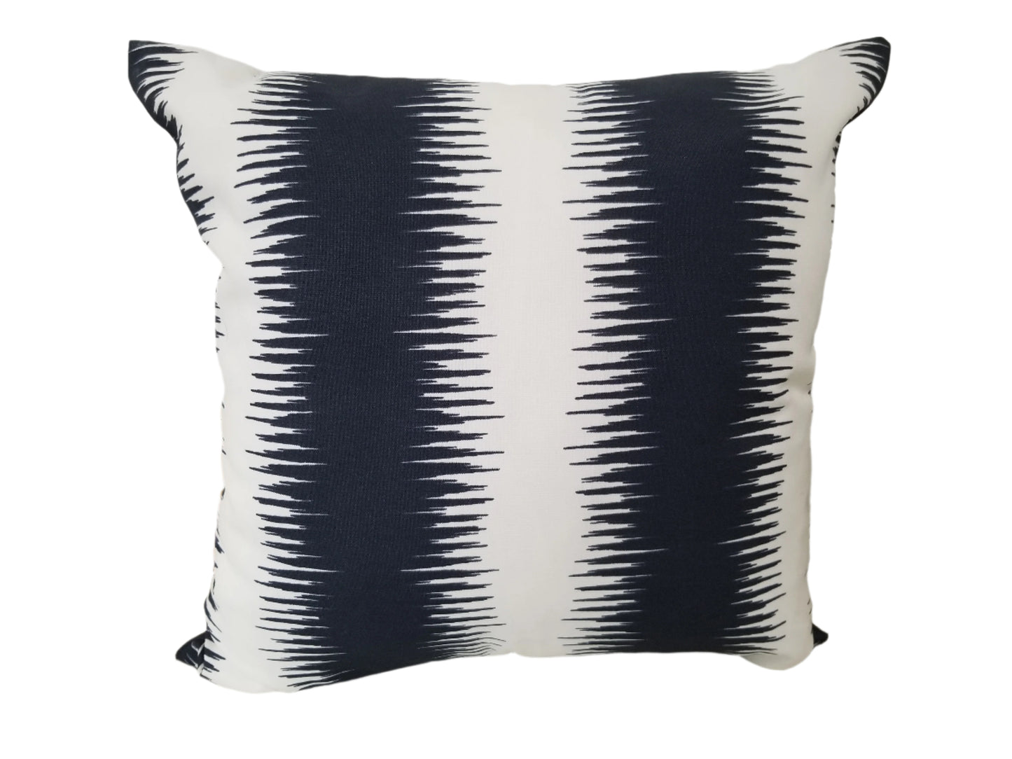 Wide Vibe Accent Cushion With Insert