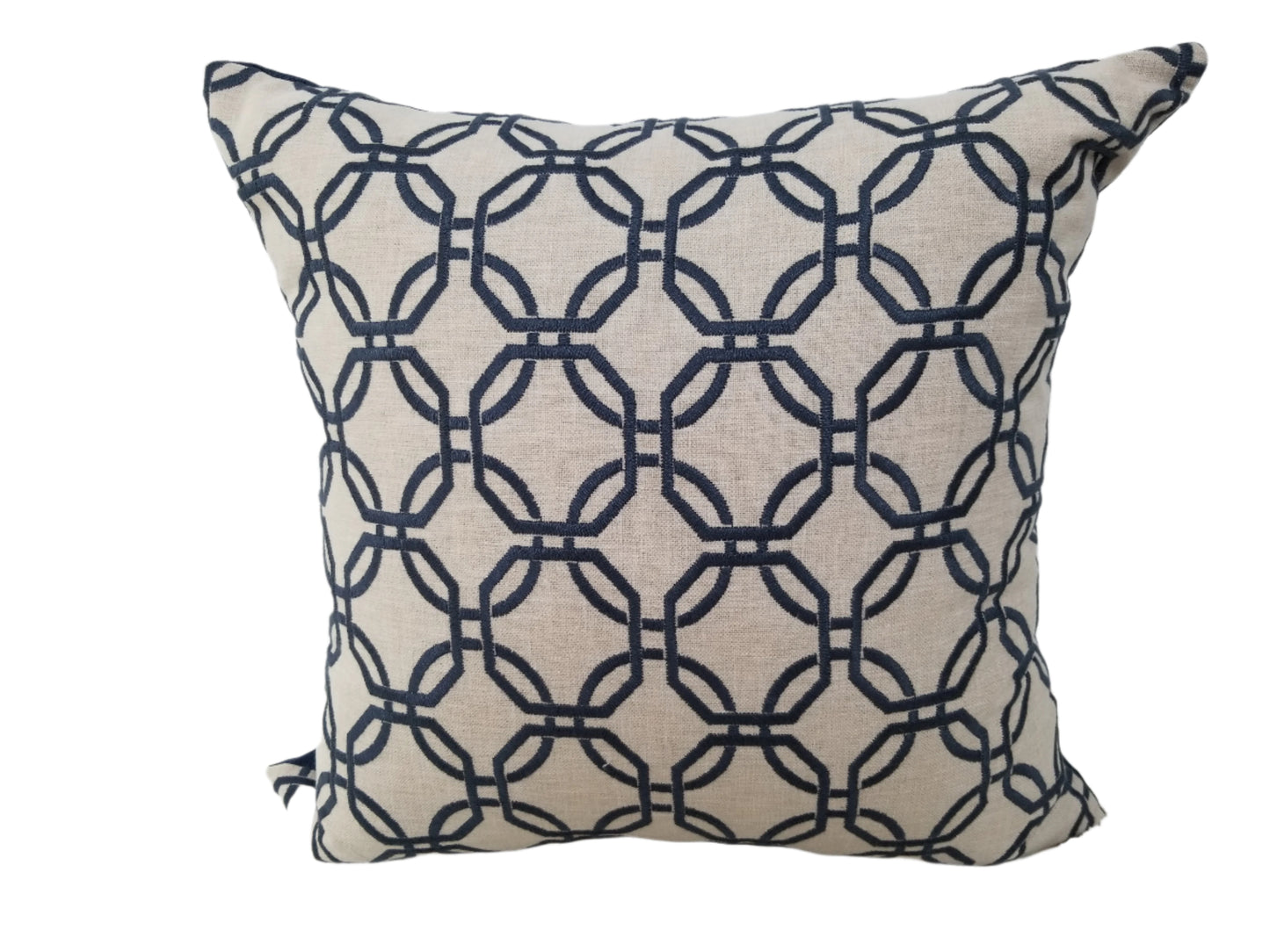 Geometric Accent Cushion With Insert