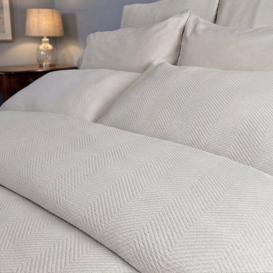 NEW**Chevron Duvet Cover with Shams and Duvet Insert (3 Colours- White, Sea Glass or Pebble)