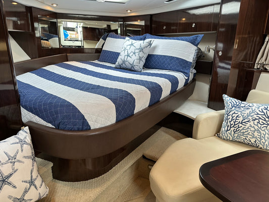 Cabana Navy Custom Shaped Quilt With Shams