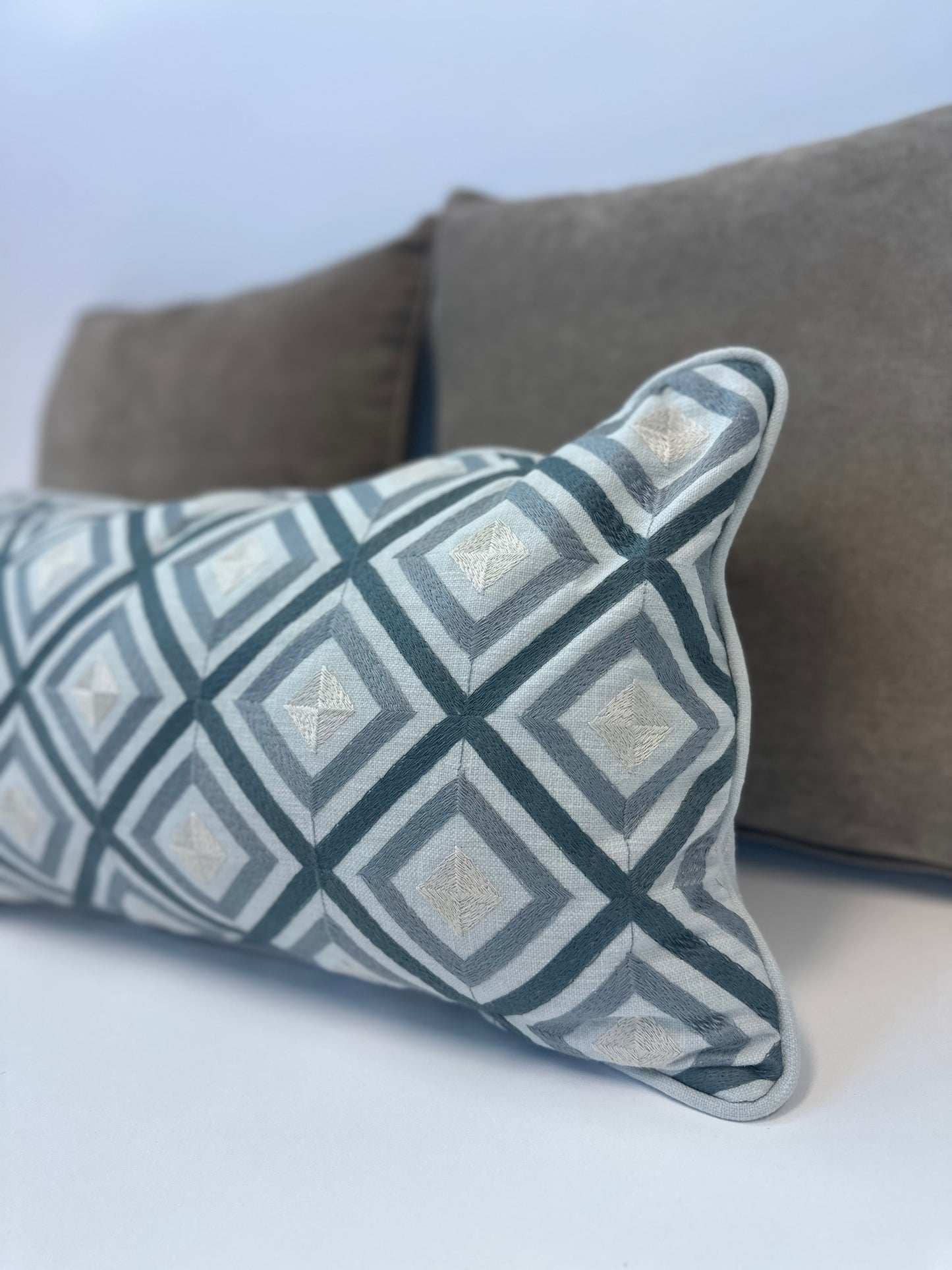 Sea Glass Lattice Accent Cushion With Insert