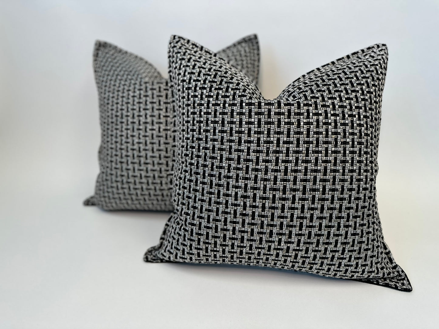 Midnight Textured Accent Cushion With Insert