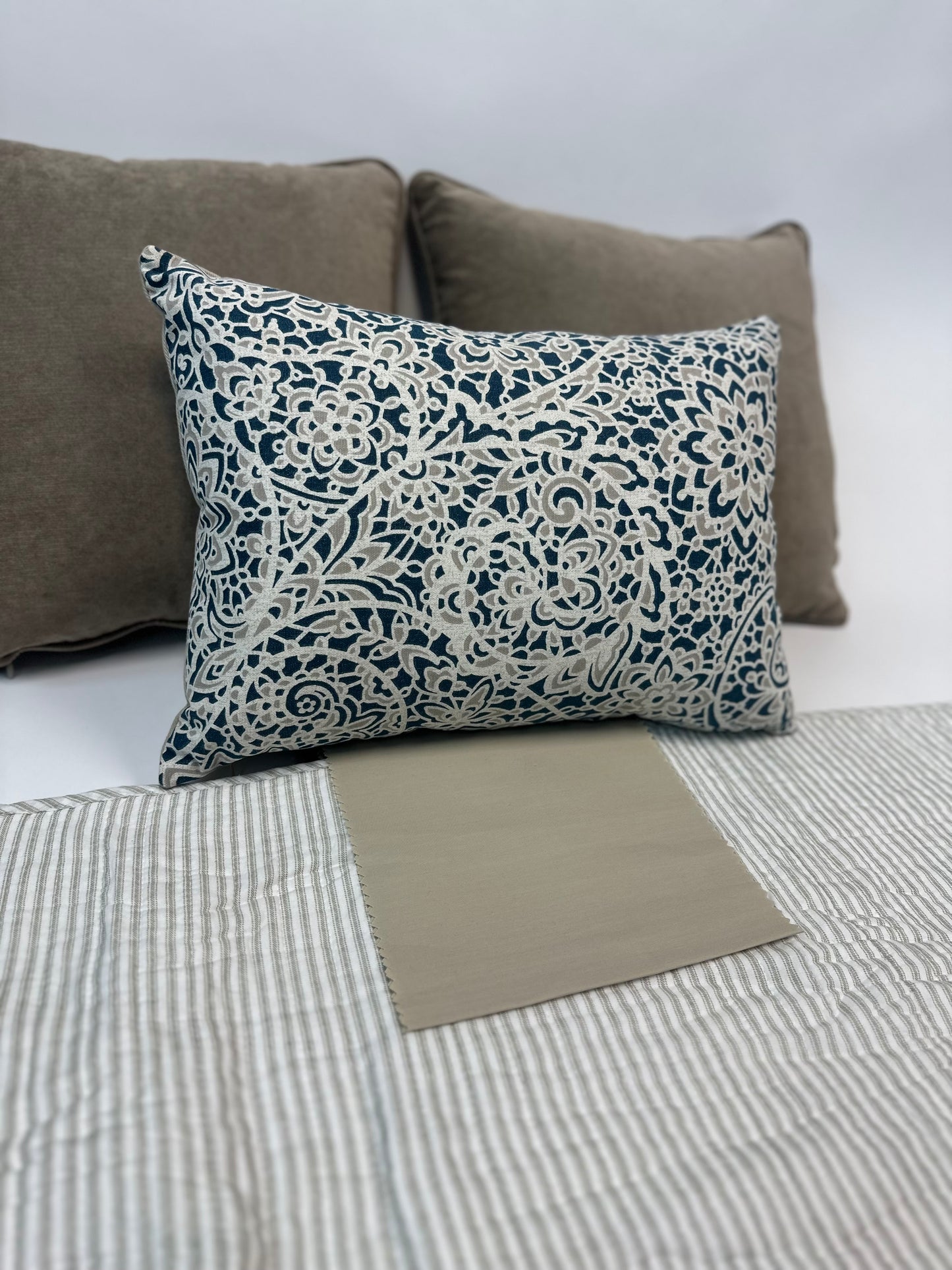 Lacy Print Lumbar Accent Cushion With Insert