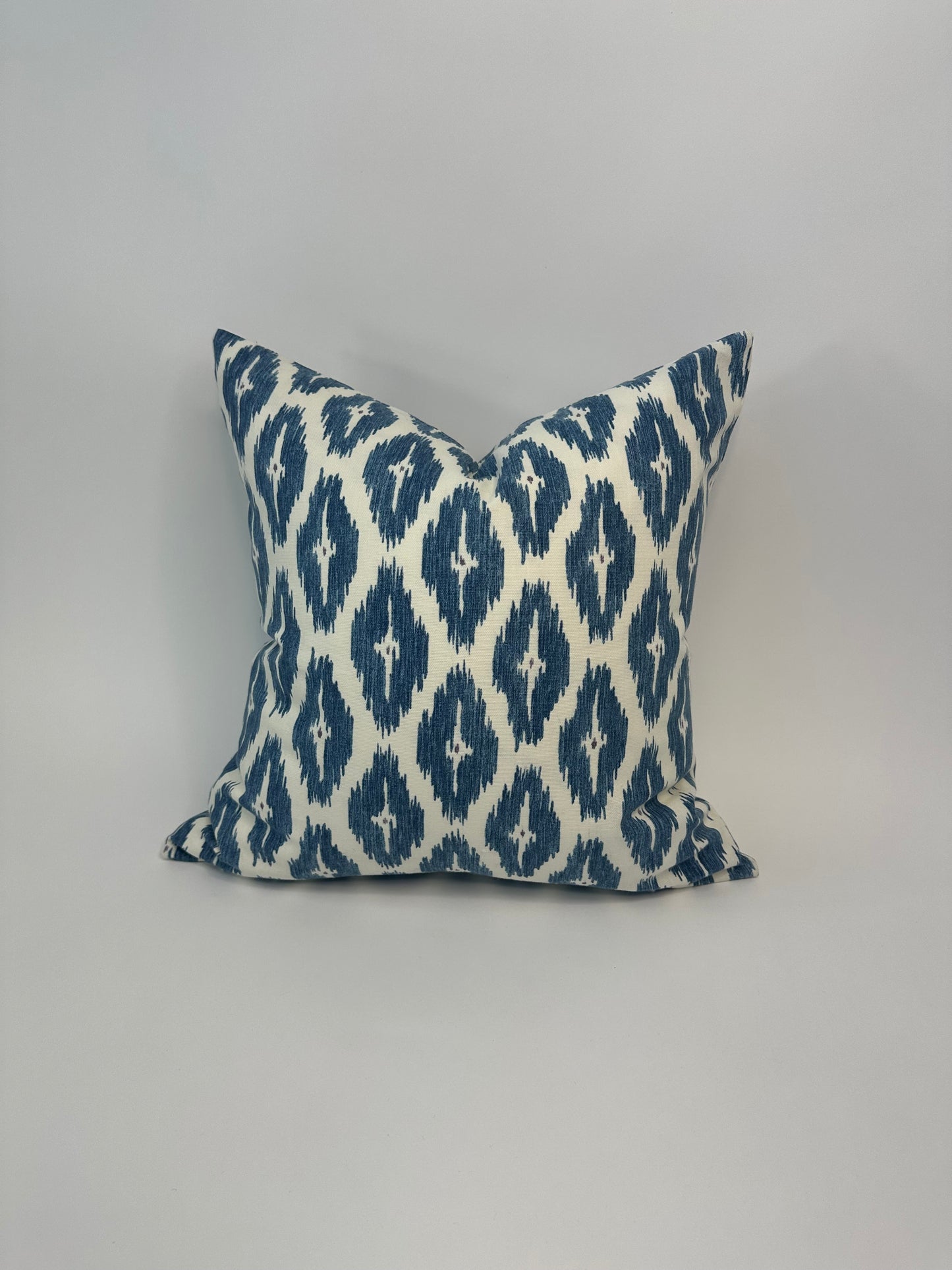 Bird's Eye Accent Cushion With Insert
