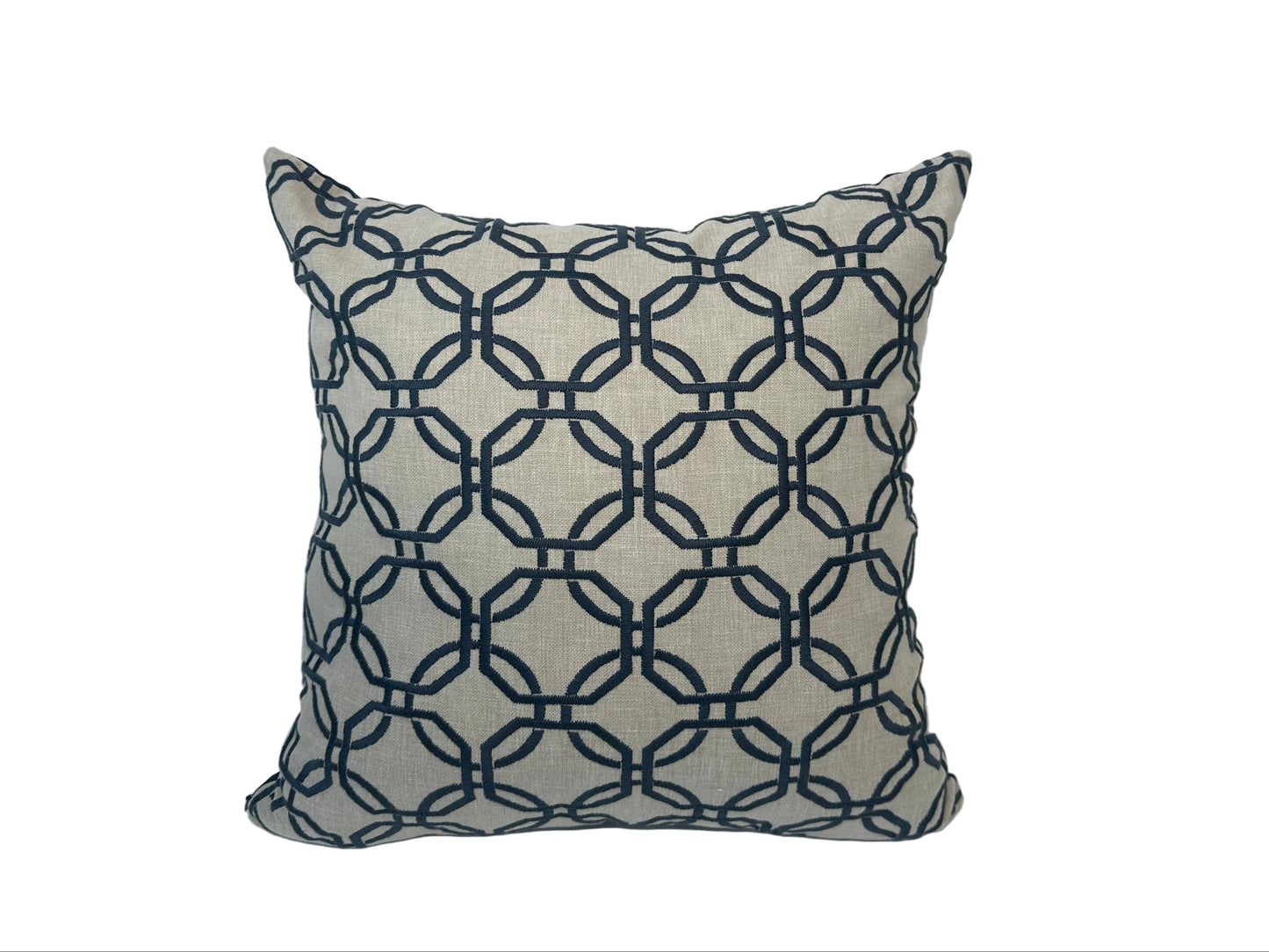Geometric Accent Cushion With Insert