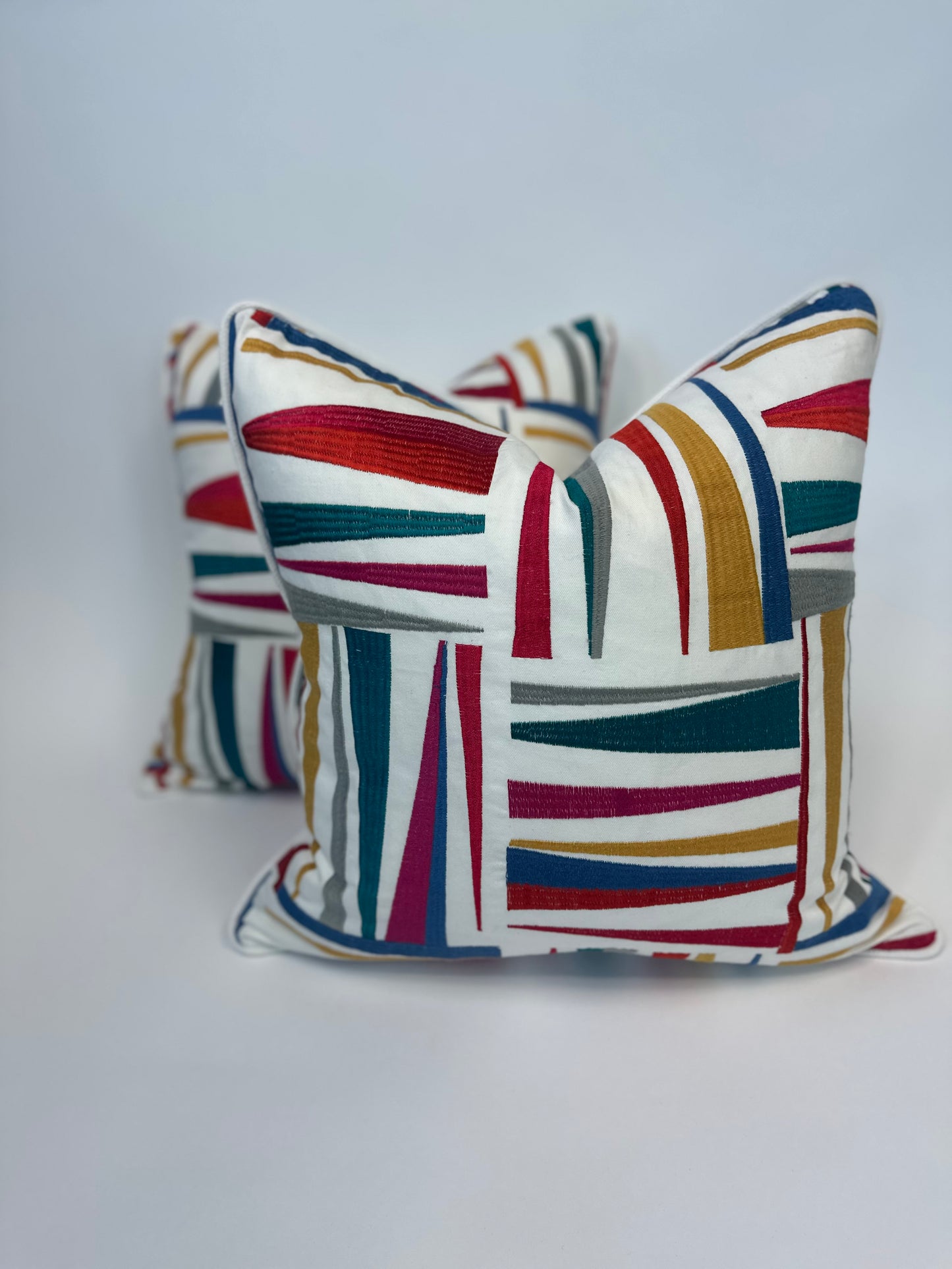 Limited*Nautical Flags Accent Cushion With Insert