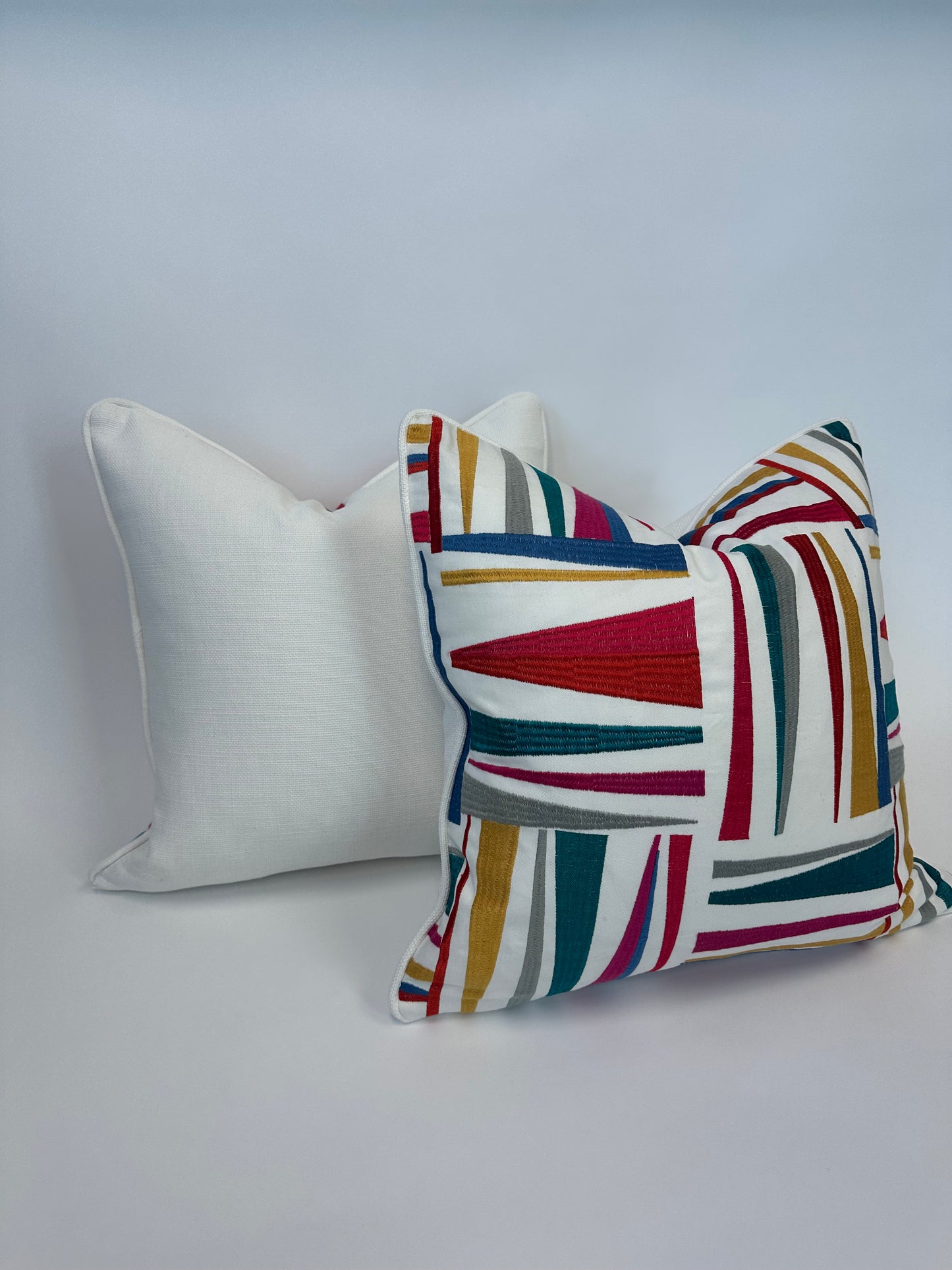 Limited*Nautical Flags Accent Cushion With Insert