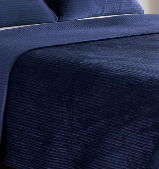 NEW**Velvet Custom Shaped Quilt With Shams-Available In 2 Colours