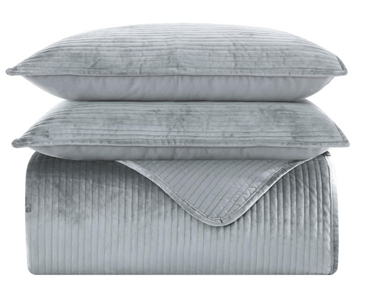 NEW**Velvet Custom Shaped Quilt With Shams-Available In 2 Colours