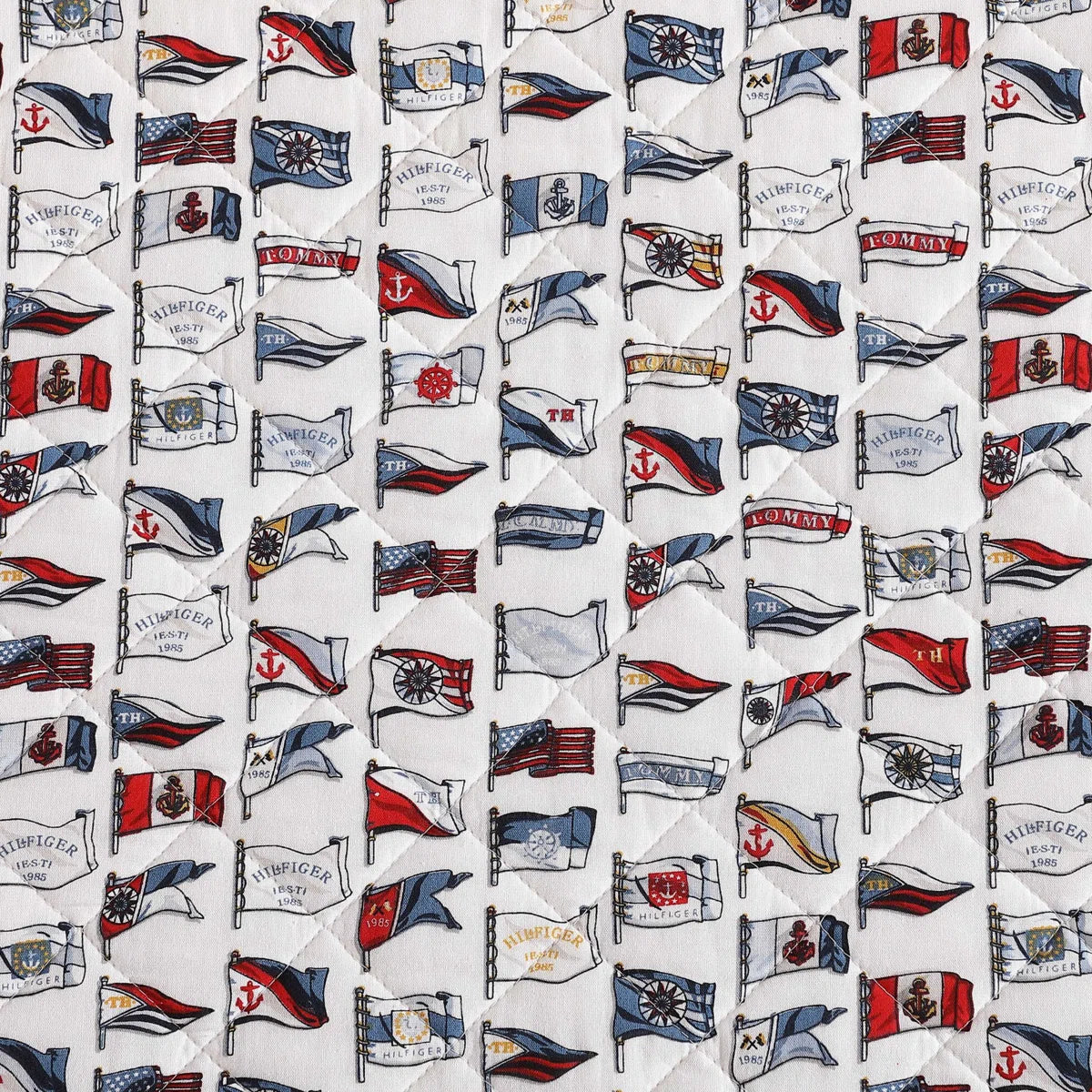 NEW**Tommy Hilfiger's Boating Flags Custom Shaped Quilt With Shams
