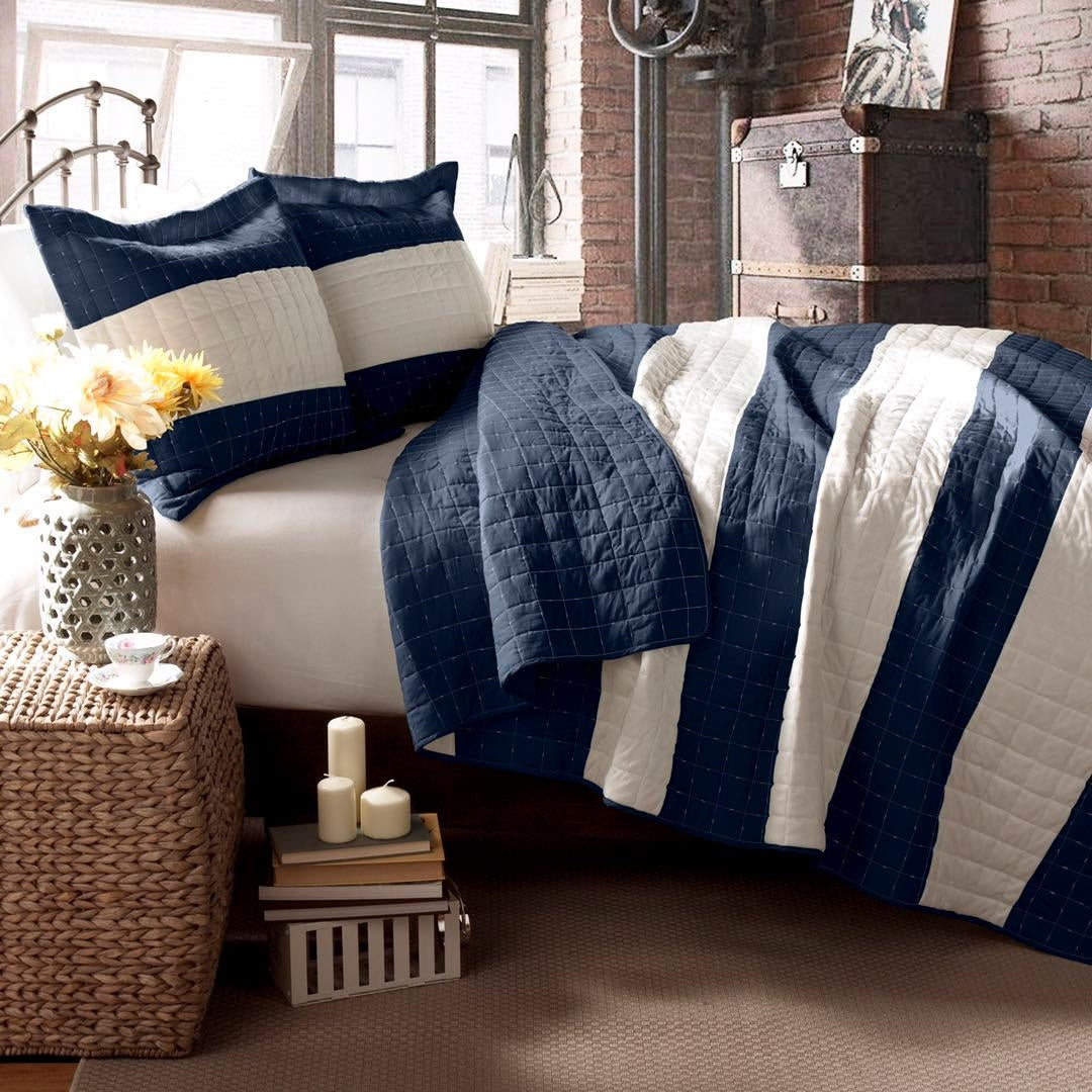 Cabana Navy Custom Shaped Quilt with Shams