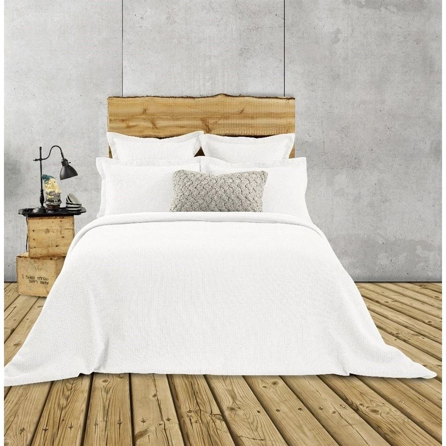 Rustic White Jersey Quilted Duvet Cover with Shams and Duvet Insert